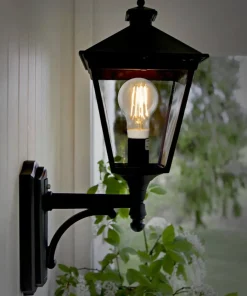 E27 Normal Sensor Klar 8W 2700K 1050lm LED-Lampa
