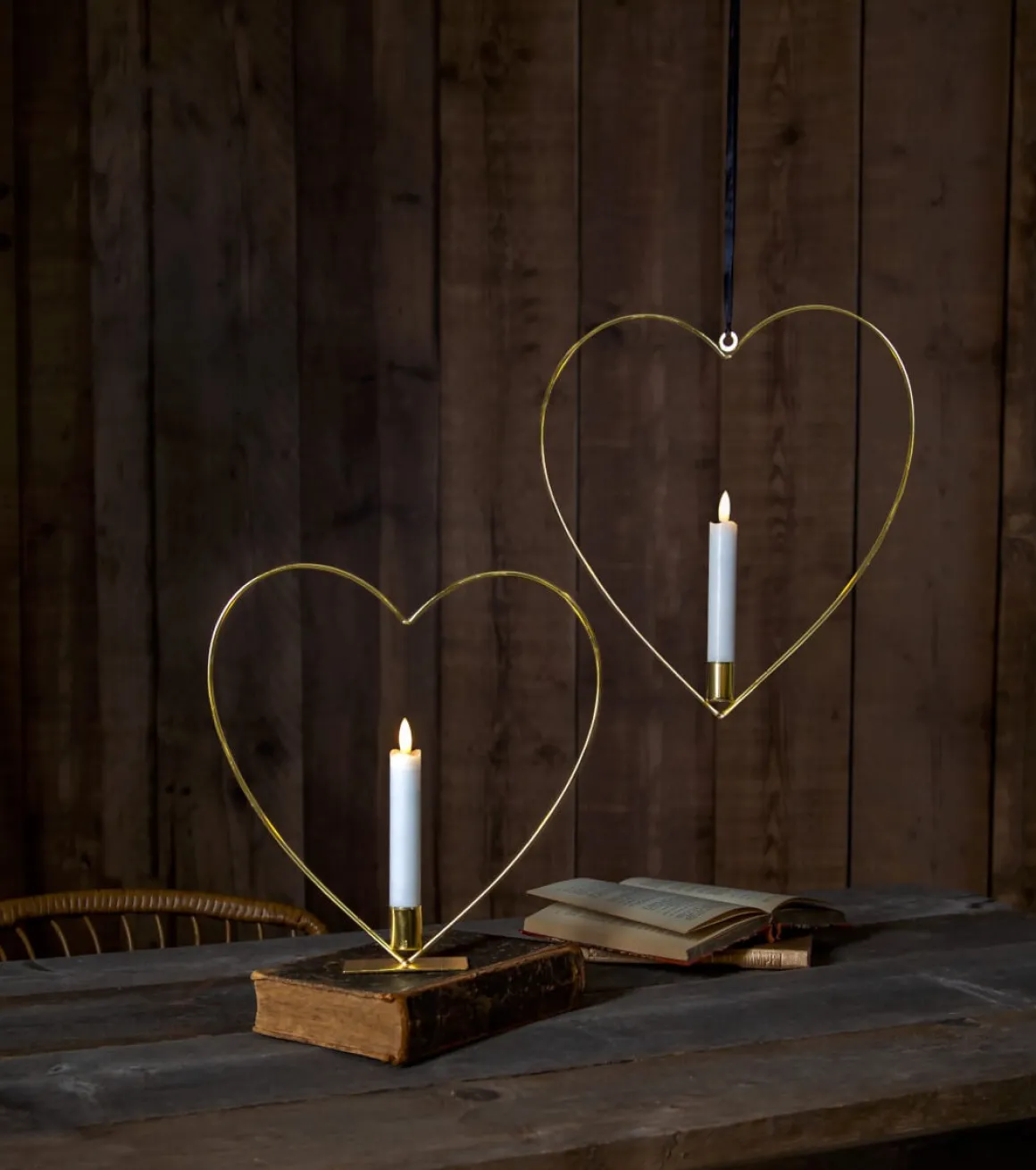FLAMME HEART Inomhusdekoration Batteri 28,5cm Mässing