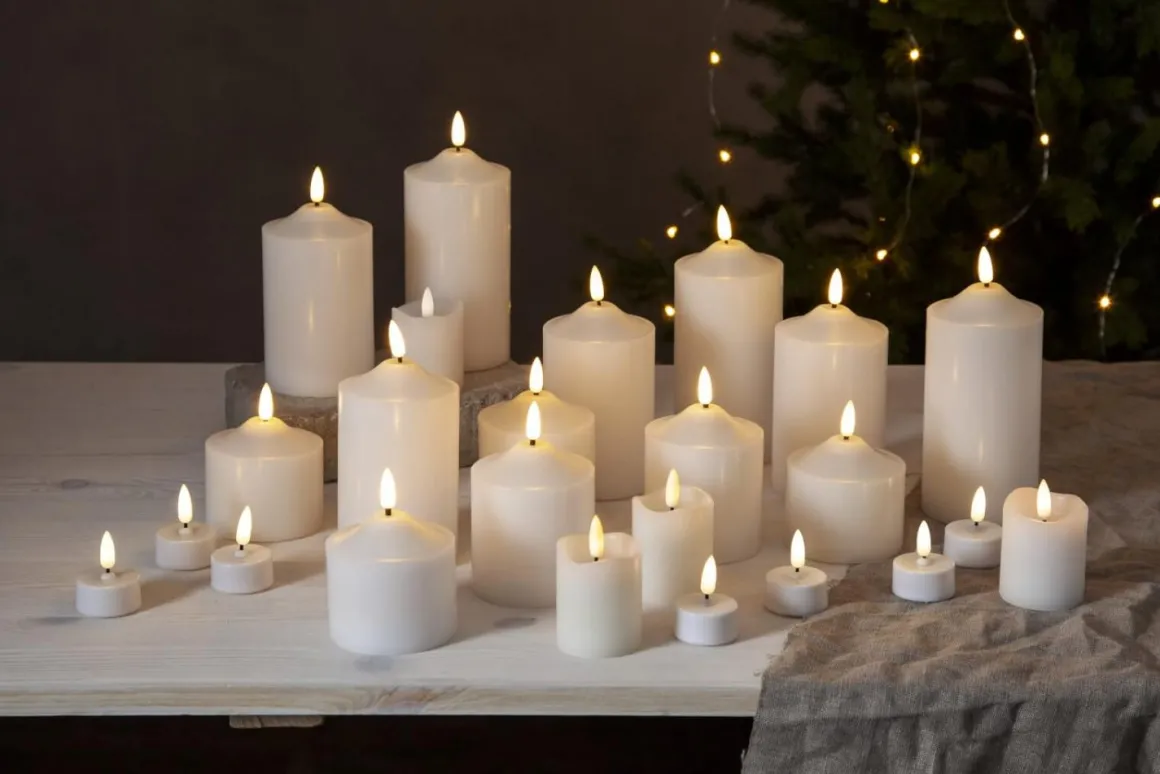 FLAMME LED-Blockljus 15cm Vit Vax