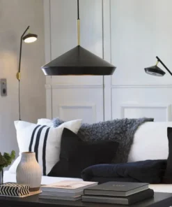 GEOMETRI Vägglampa 53cm Vit/Mässing