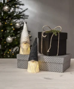 JOYLIGHT Dekorationsfigur Tomte Batteri 18cm Vit