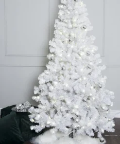 Julgran Ottawa med 260LED 210cm Vit