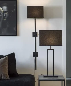 ROD Vägglampa 108cm Svart