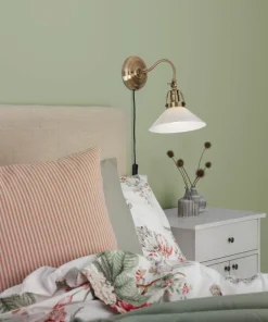 SKOMAKARE Vägglampa 200mm Antik/Opal