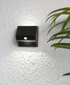 WALLY 50/5 LUMEN Solcells-vägglykta 11cm Svart